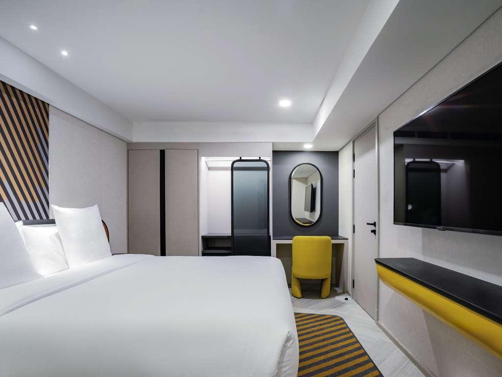 Tribe Living Bangkok Sukhumvit 39 By Accorhotels Rum bild