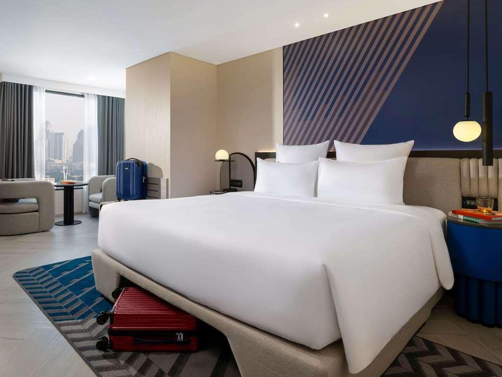Tribe Living Bangkok Sukhumvit 39 By Accorhotels Rum bild