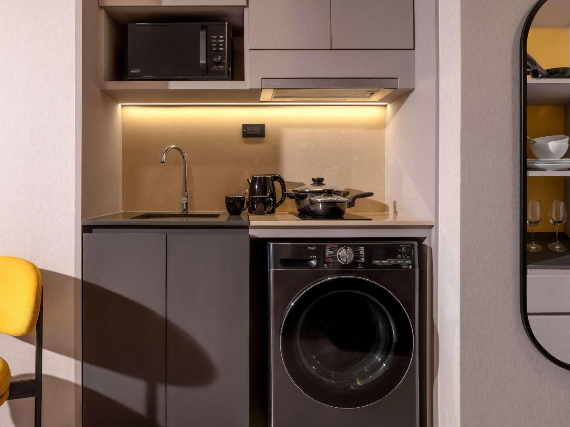 Tribe Living Bangkok Sukhumvit 39 By Accorhotels Exteriör bild